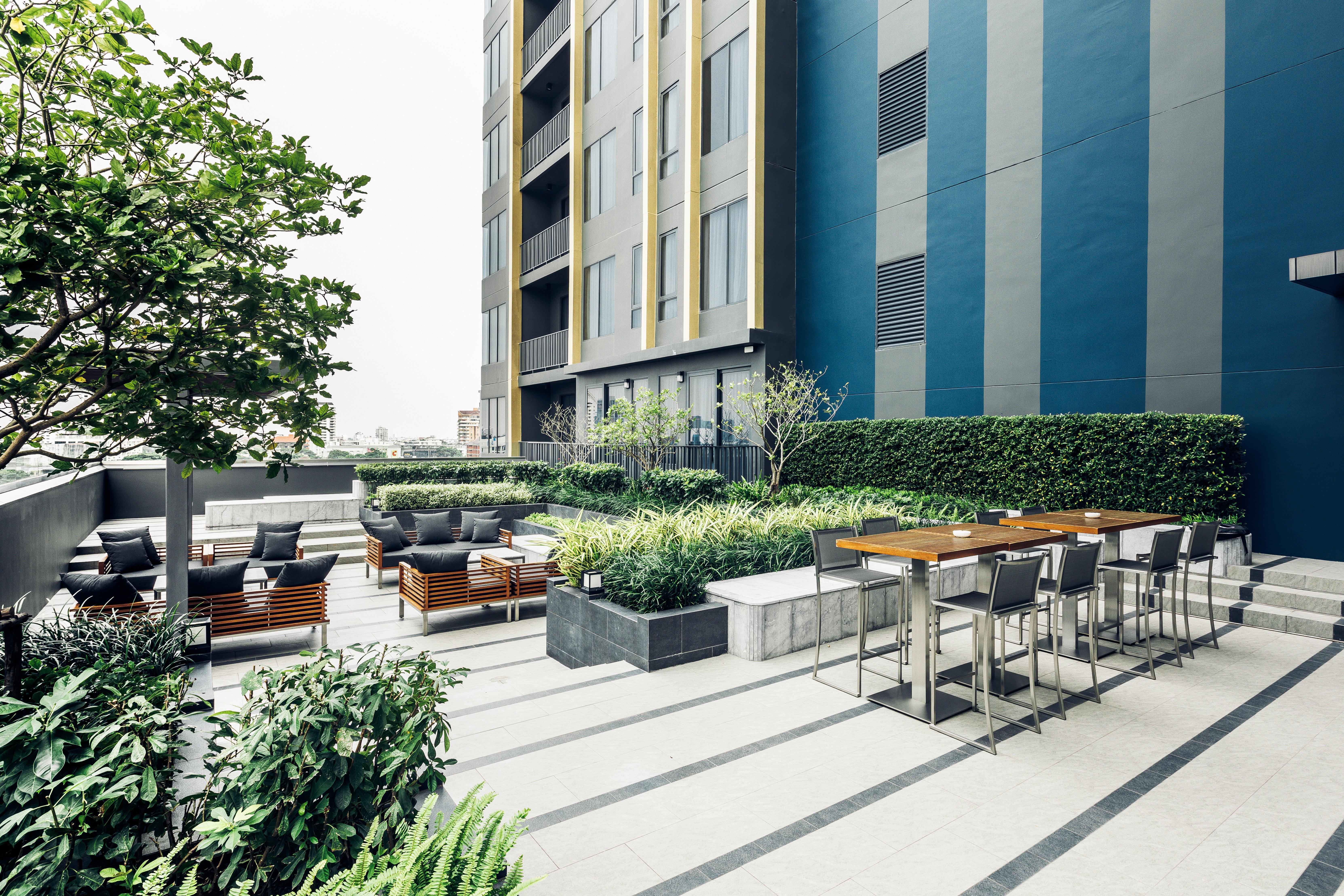 Staybridge Suites Bangkok Thonglor By Ihg Екстериор снимка